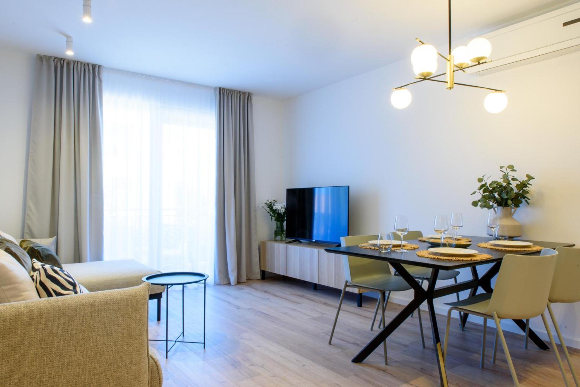 Stiva - New With Free Parking, 150m From The Apartment